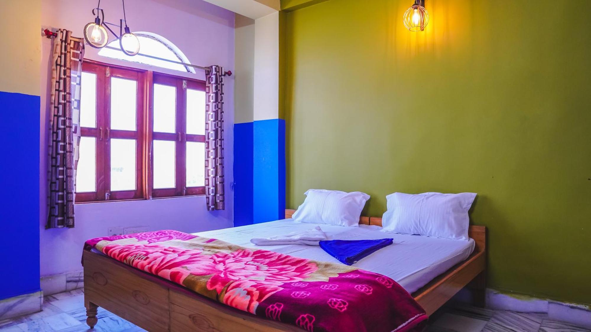 Safar Hostel 布什格尔 外观 照片